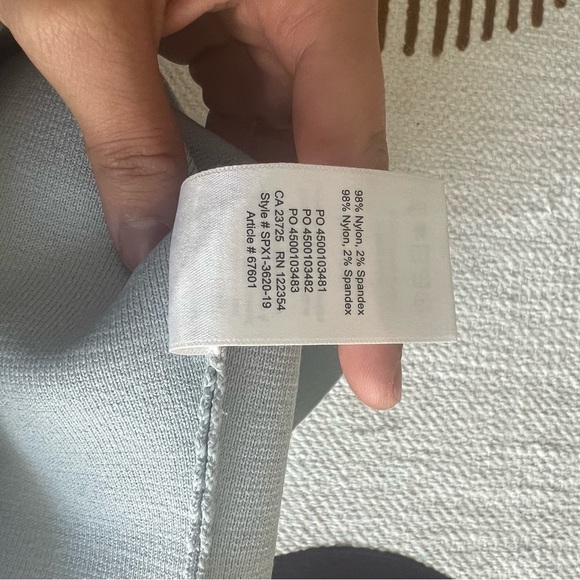 Aritzia babaton Torsten knit top Blue Size Small - Picture 8 of 10